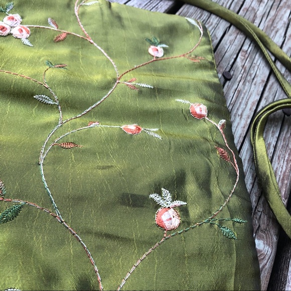 Makeup Bag 💄 - Picture 12 of 14